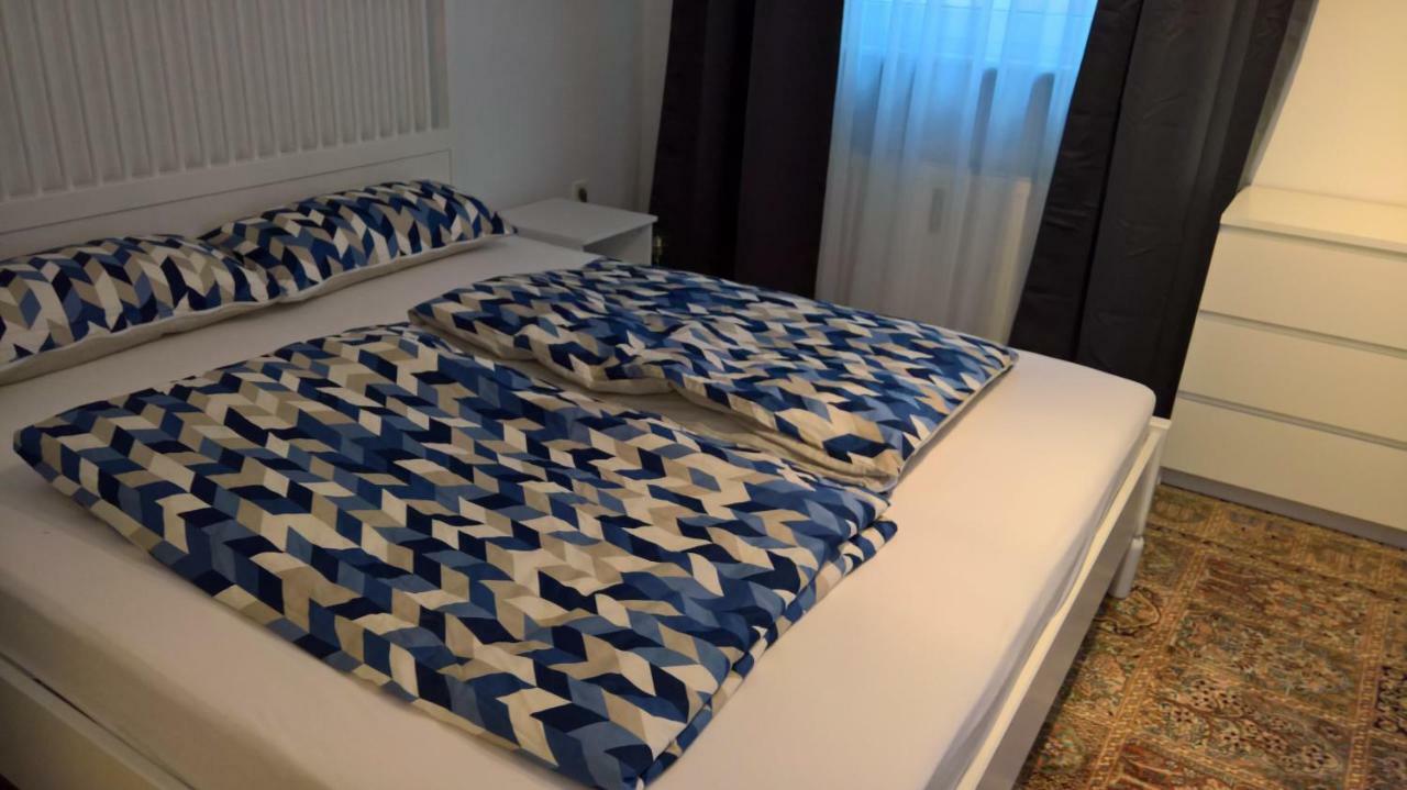 Pension An Den Weinbergen Walluf Екстериор снимка